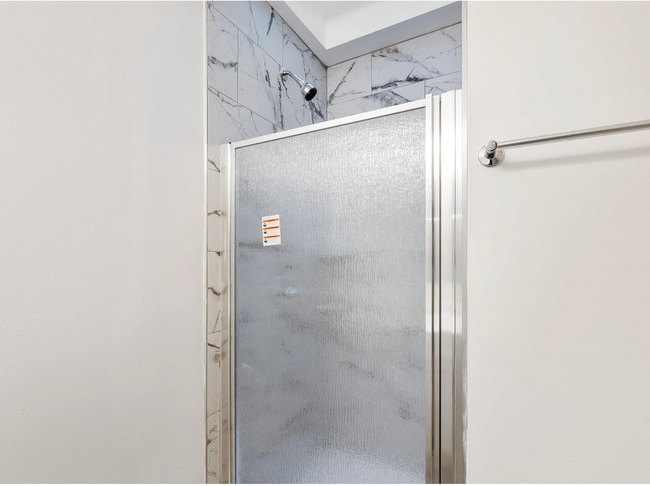 Foto del edificio - 1586 Garden Ct