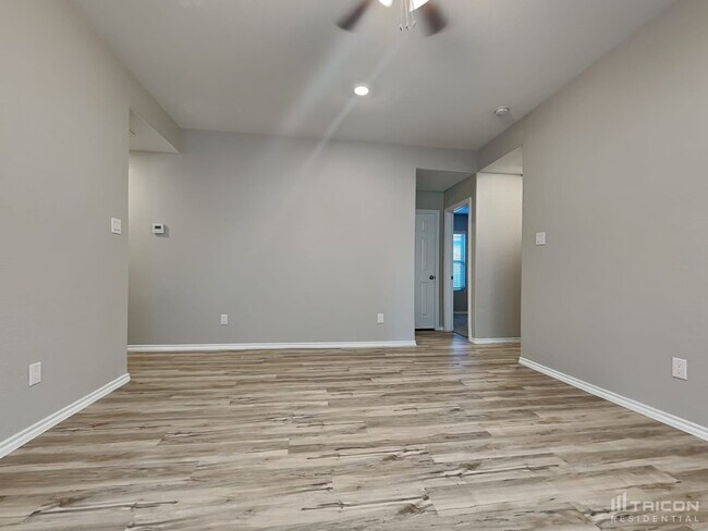 Building Photo - 17588 Rosewood Manor Ln