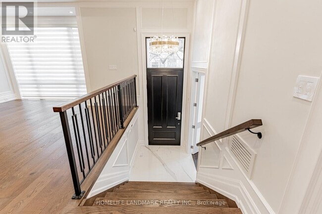 Photo du bâtiment - 198 Empress Ave