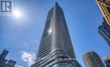 Building Photo - 11-2311 Wellesley St W