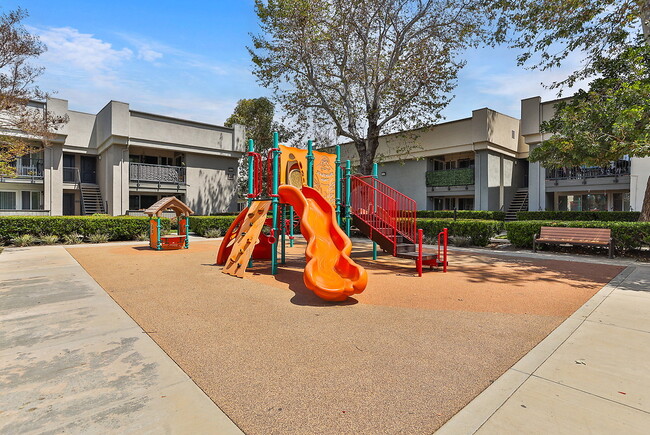 Building Photo - The Havens