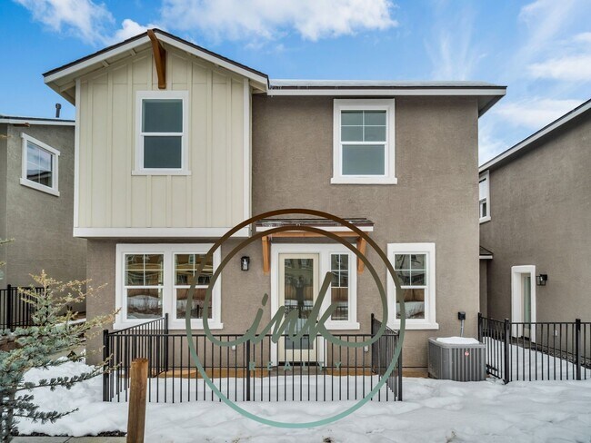 Foto del edificio - Brand New Townhouses in Gardnerville