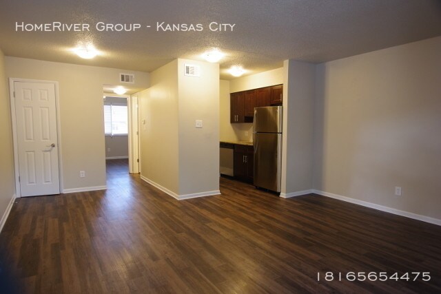 Building Photo - 6023 Barton Ave