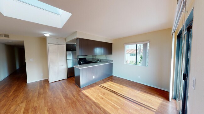 Foto del edificio - 3974 Moore St