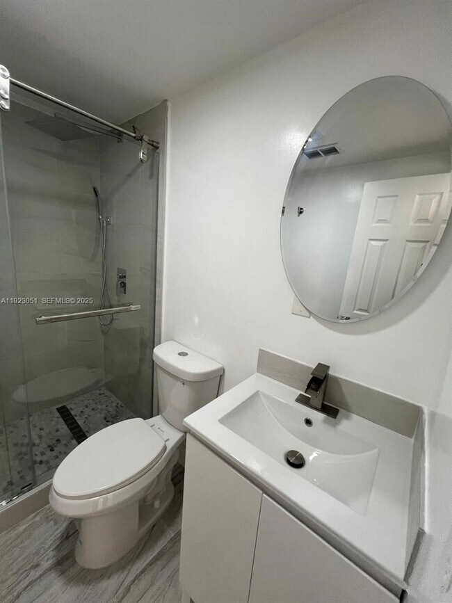 Building Photo - 19122 NW 36th Ave