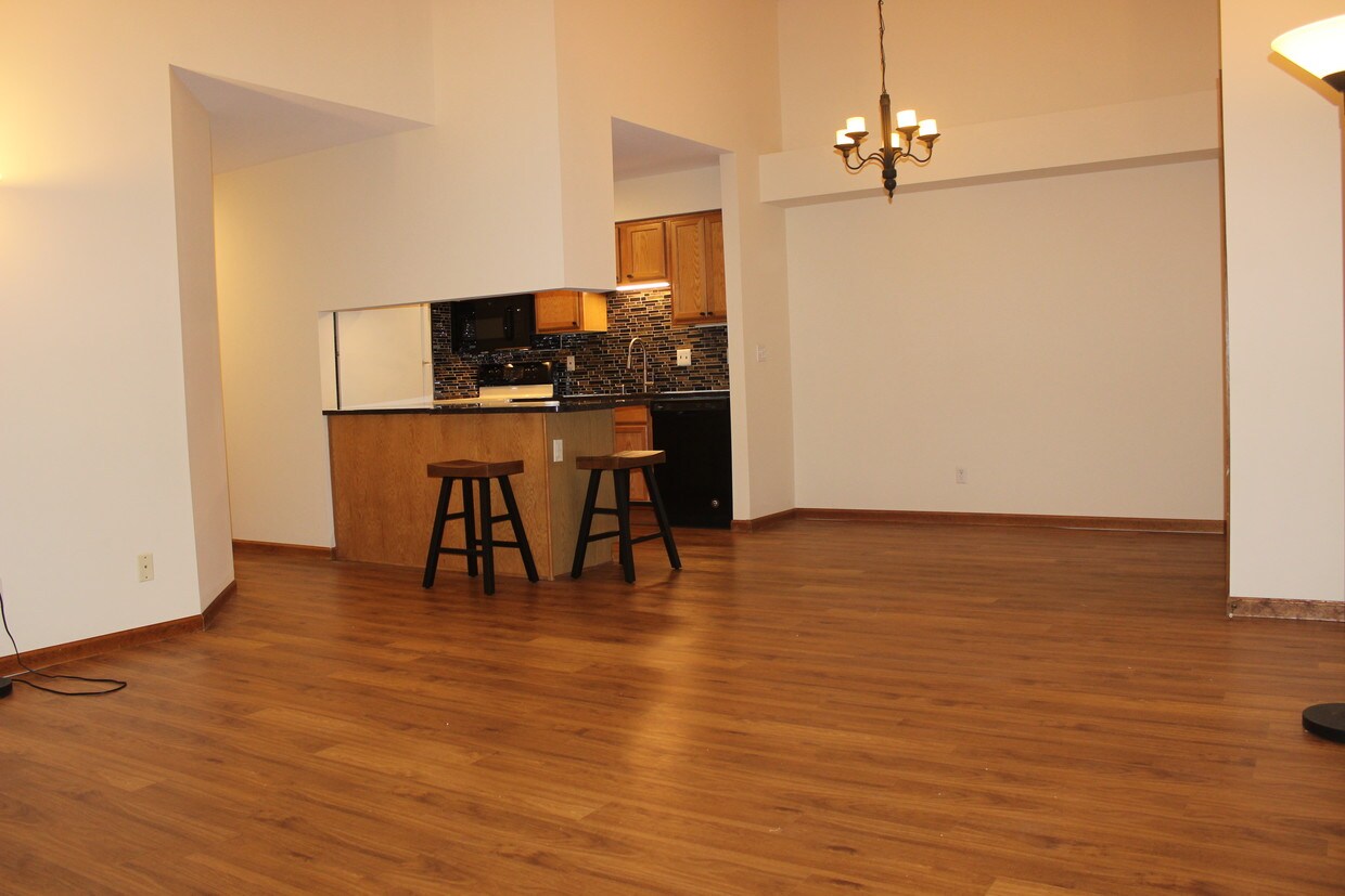 2396 Quarterback Ct, Ypsilanti, MI 48197 Condo for Rent in Ypsilanti