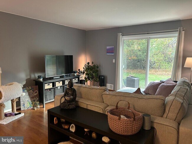 Foto del edificio - 13 Quince Ct