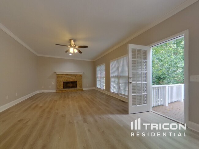 Foto del edificio - 5390 Overbend Trail
