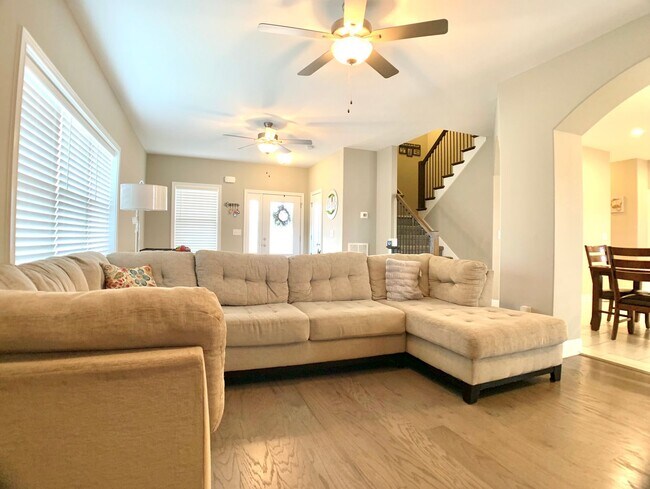 Foto del edificio - 1376 Apple Blossom Rd