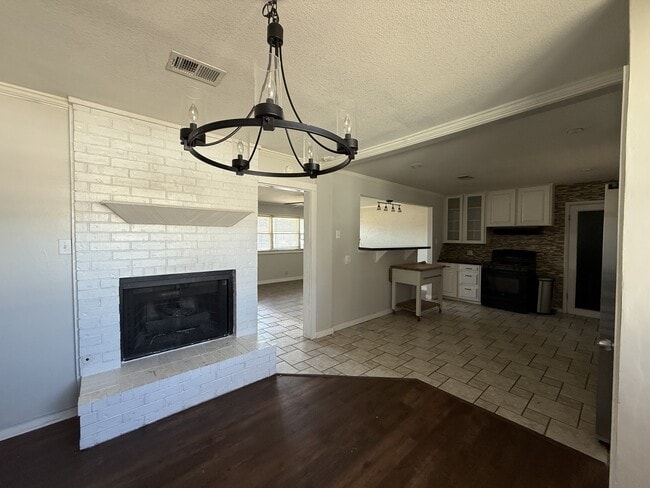 Building Photo - 3412 Baumann Ave