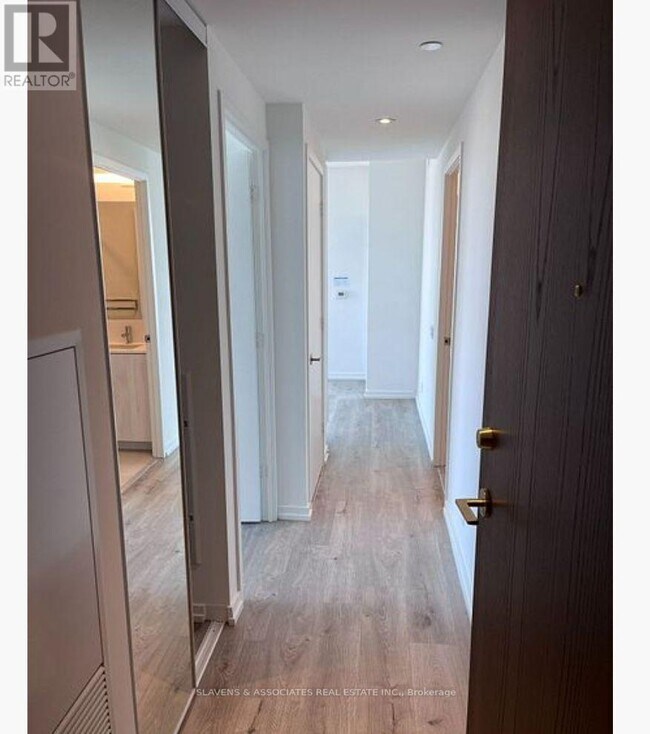 Photo du bâtiment - 7890-7890 Jane St