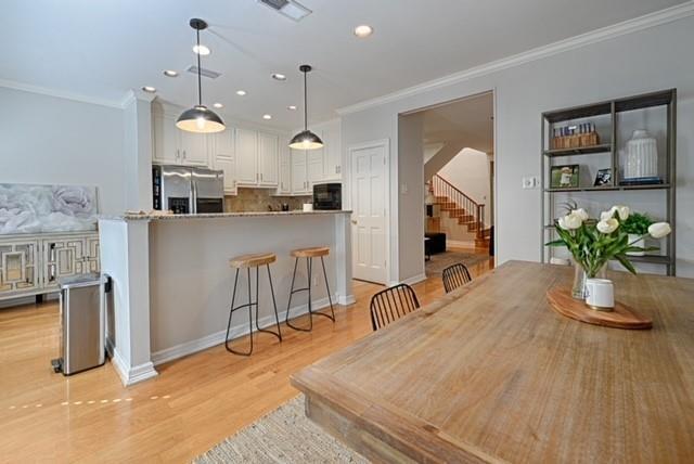 Foto del edificio - 5136 Westgrove Dr