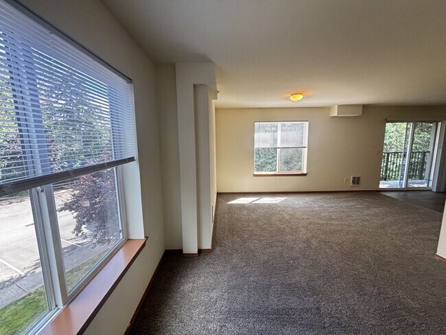 Foto del edificio - Your Home is Waiting!