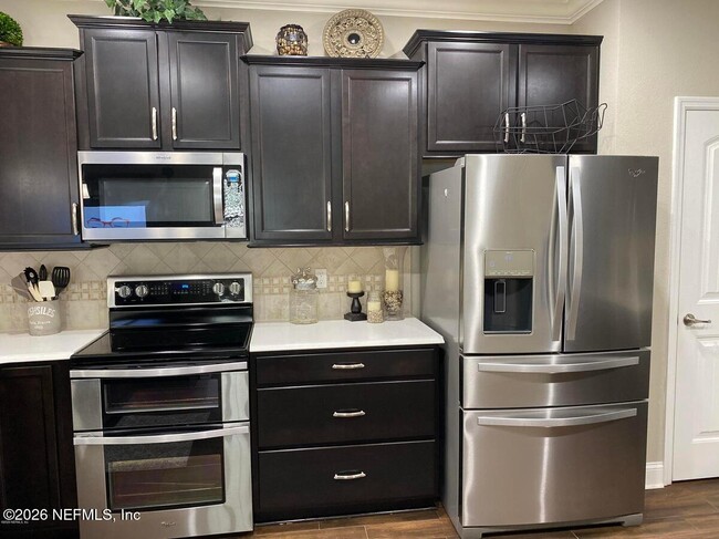 Building Photo - 7030 Butterfield Ct