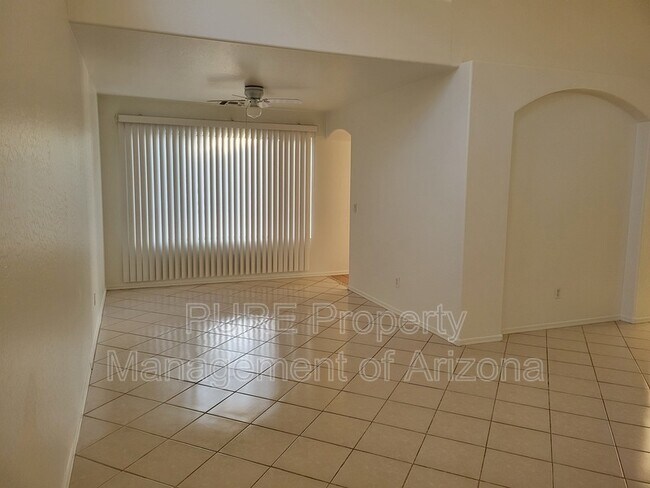 Building Photo - 16826 S 42nd St