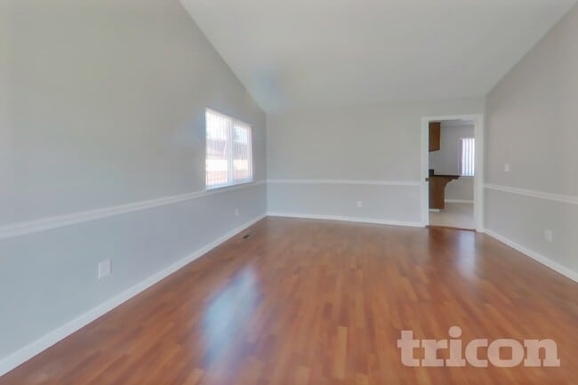 Foto del edificio - 2436 Alderwood Dr