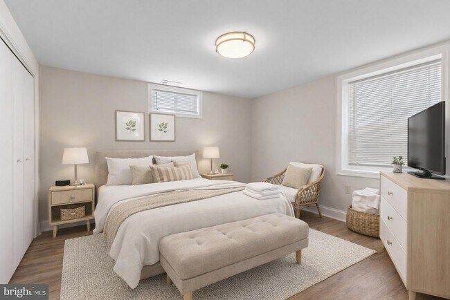 Foto del edificio - 3213 Greencastle Rd