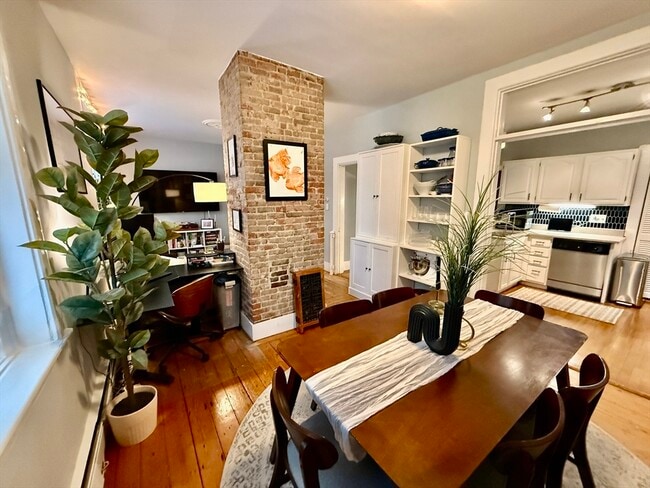 Foto del edificio - 2 Pearl St Pl