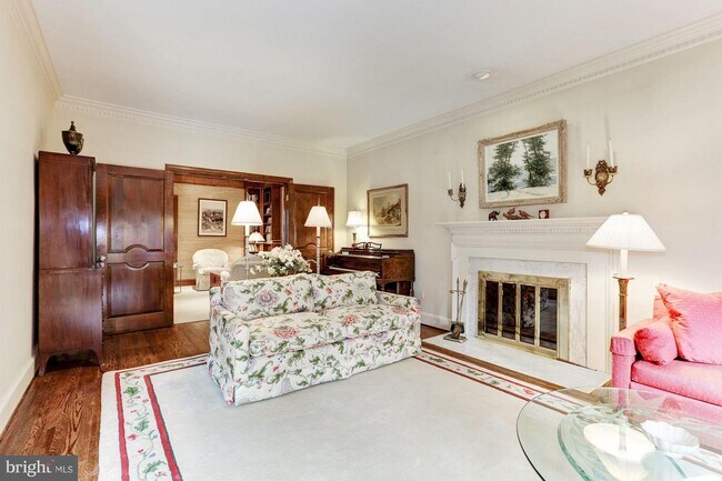 Foto del edificio - 3239 Ellicott St NW