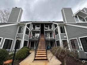Building Photo - 6007 Ellesmere Ct
