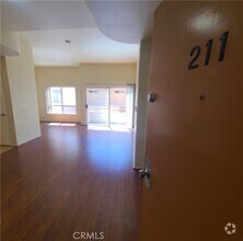 Building Photo - 5060 Kester Ave
