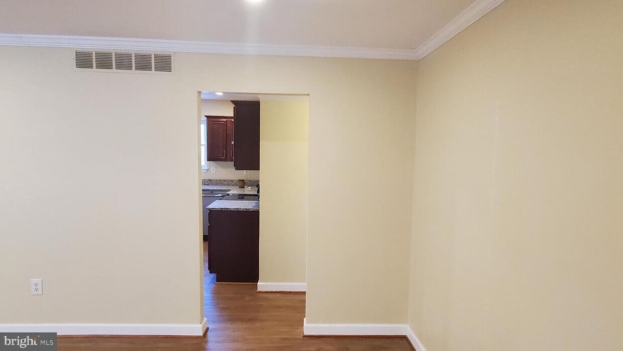 Foto principal - 4309 Mary Ridge Dr