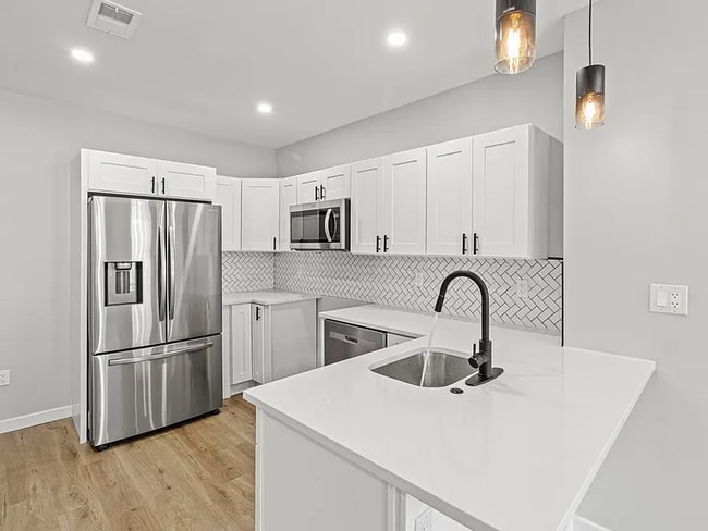 Photo - 2550 Cecil B. Moore Ave Apartment