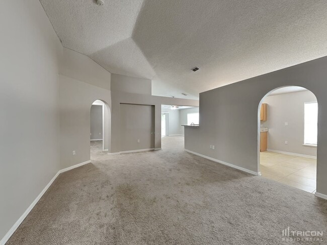 Foto del edificio - 4115 Woodley Creek Rd