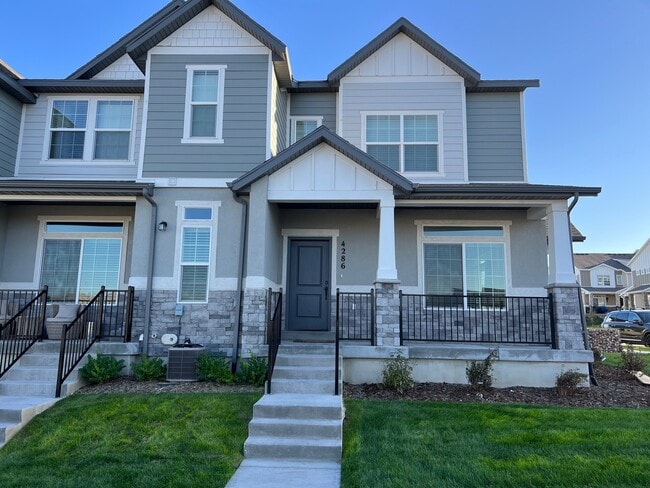 Building Photo - 4286 W Dixon Way