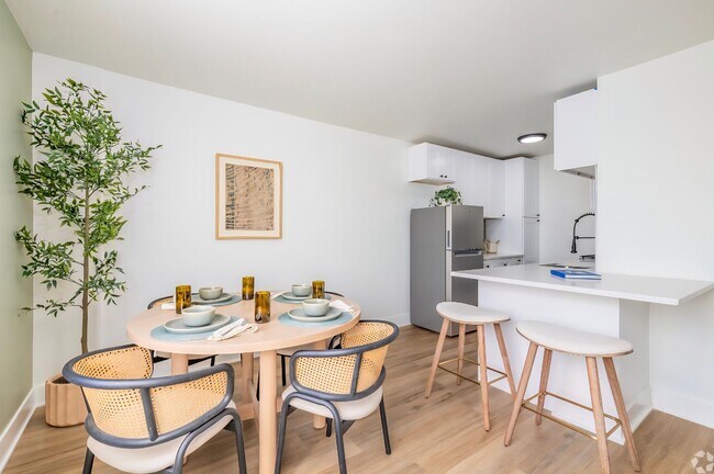 Foto del edificio - 382 Penn Apartments