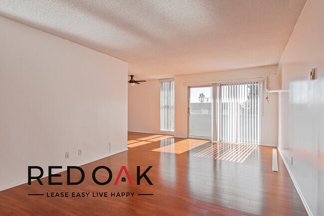 Foto del edificio - ~$900 OFF Each Month~ Fantastic Three Bedr...