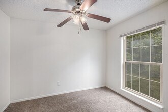Interior Photo - Welcome to The Bluffs – Comfort, Convenience & Value in the Heart of Gladstone