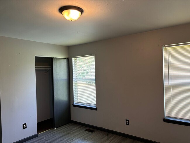 Foto del edificio - 3 Bedroom