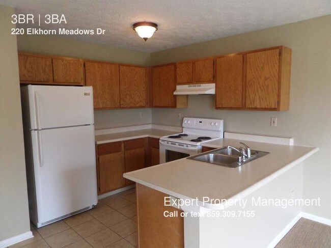 Building Photo - 220 Elkhorn Meadows Dr