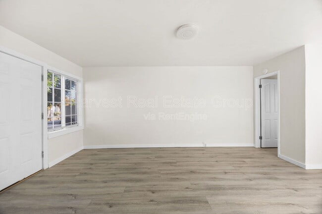 Building Photo - 3947 Angelo Ave