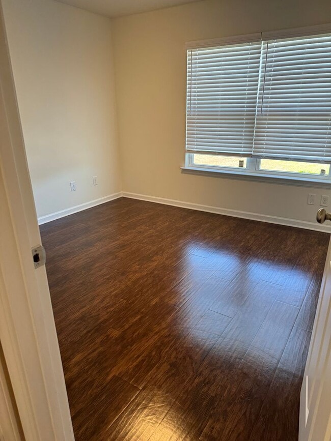 Building Photo - 74 Braxton Manor Dr