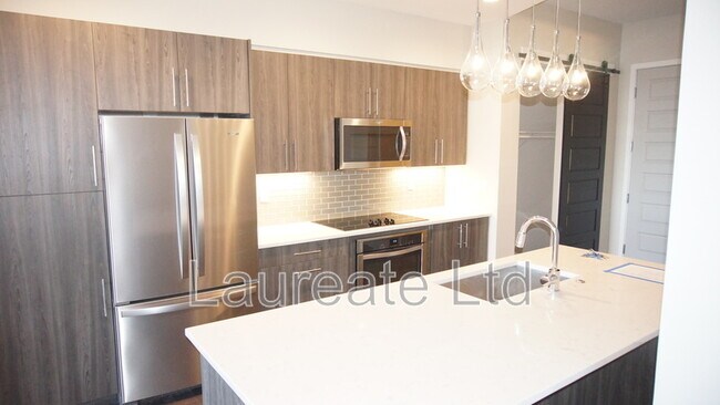 Foto del edificio - 3198 Blake St