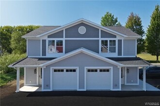 Building Photo - 8989 Iroquois St