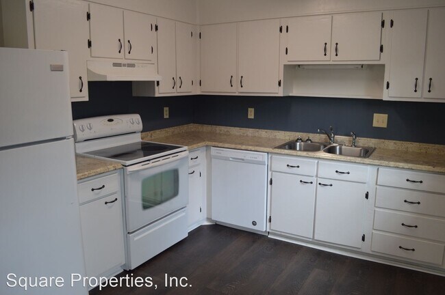 Building Photo - 2 br, 1 bath House - 843 Wilson Cir.
