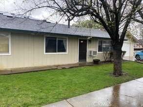 Building Photo - 18720 Magnolia Ct