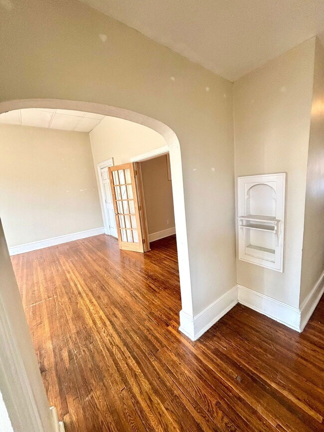 Foto del edificio - 241 N Queen St