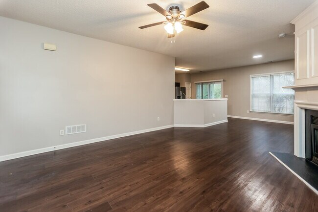 Building Photo - 1302 Timuquana Trail