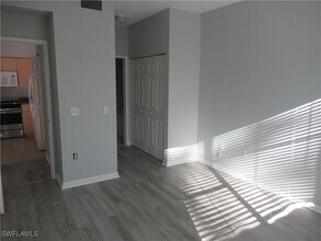 Building Photo - 1105 Reserve Ct