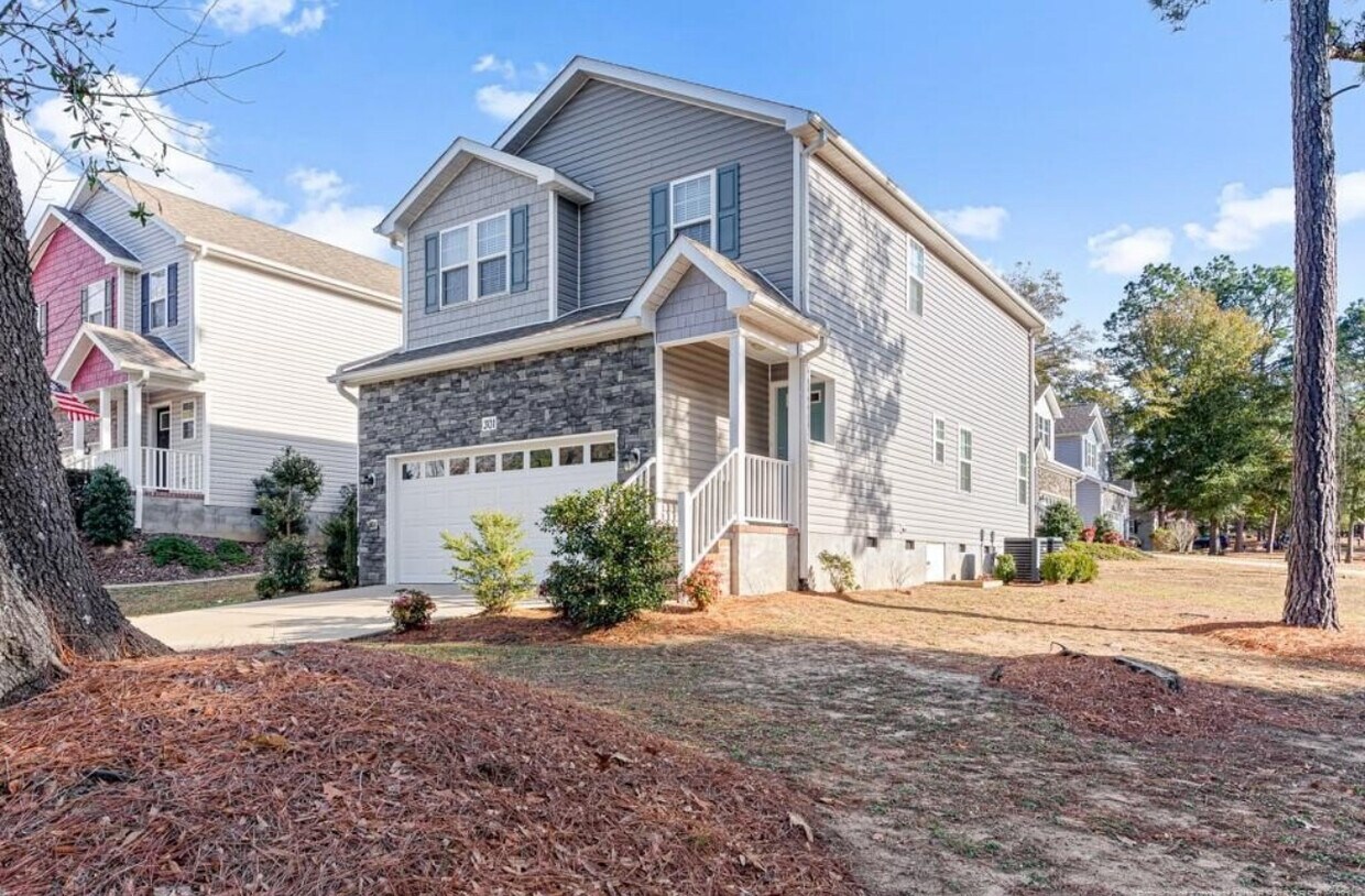 Foto principal - 301 N Saylor St