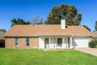 Building Photo - 4461 Green Creek