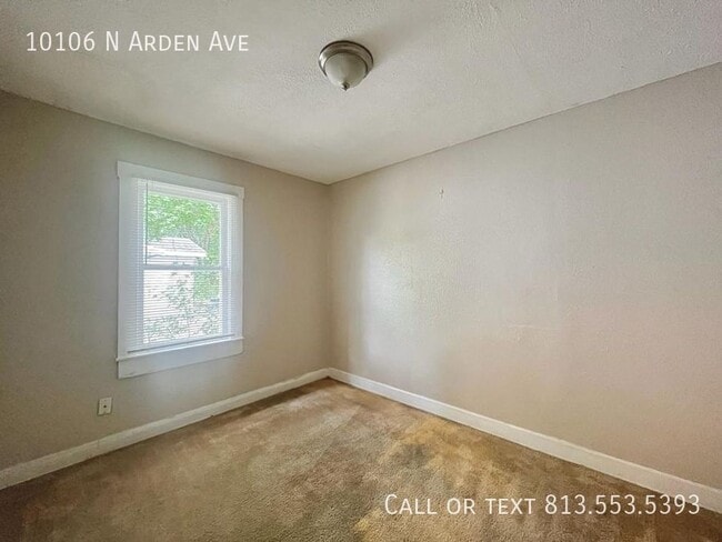 Building Photo - 10106 N Arden Ave