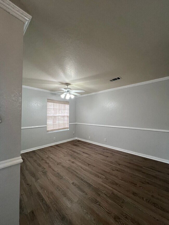 Foto del edificio - 4702 Highland Farm