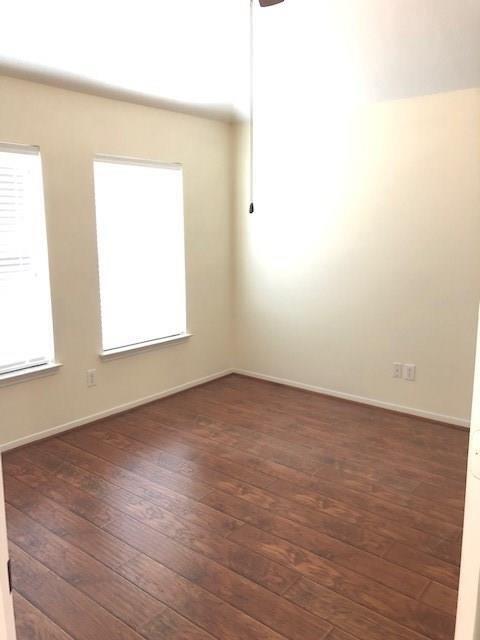 Foto del edificio - 1611 Mills Pass Way