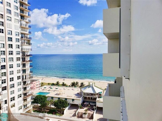 Foto del edificio - 111 Briny Ave