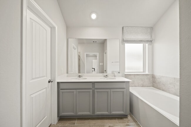 Building Photo - 2307 Gentle Breeze Ln